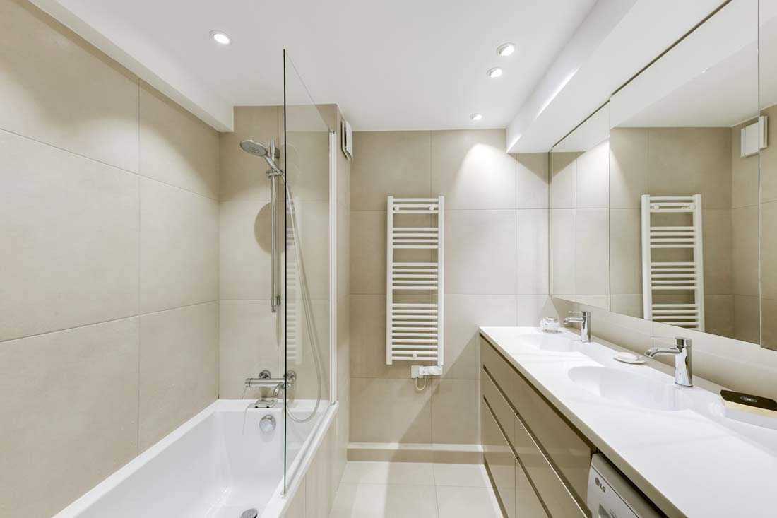 Rénovation d'une salle de bain par un architecte d'intérieur à Marseille