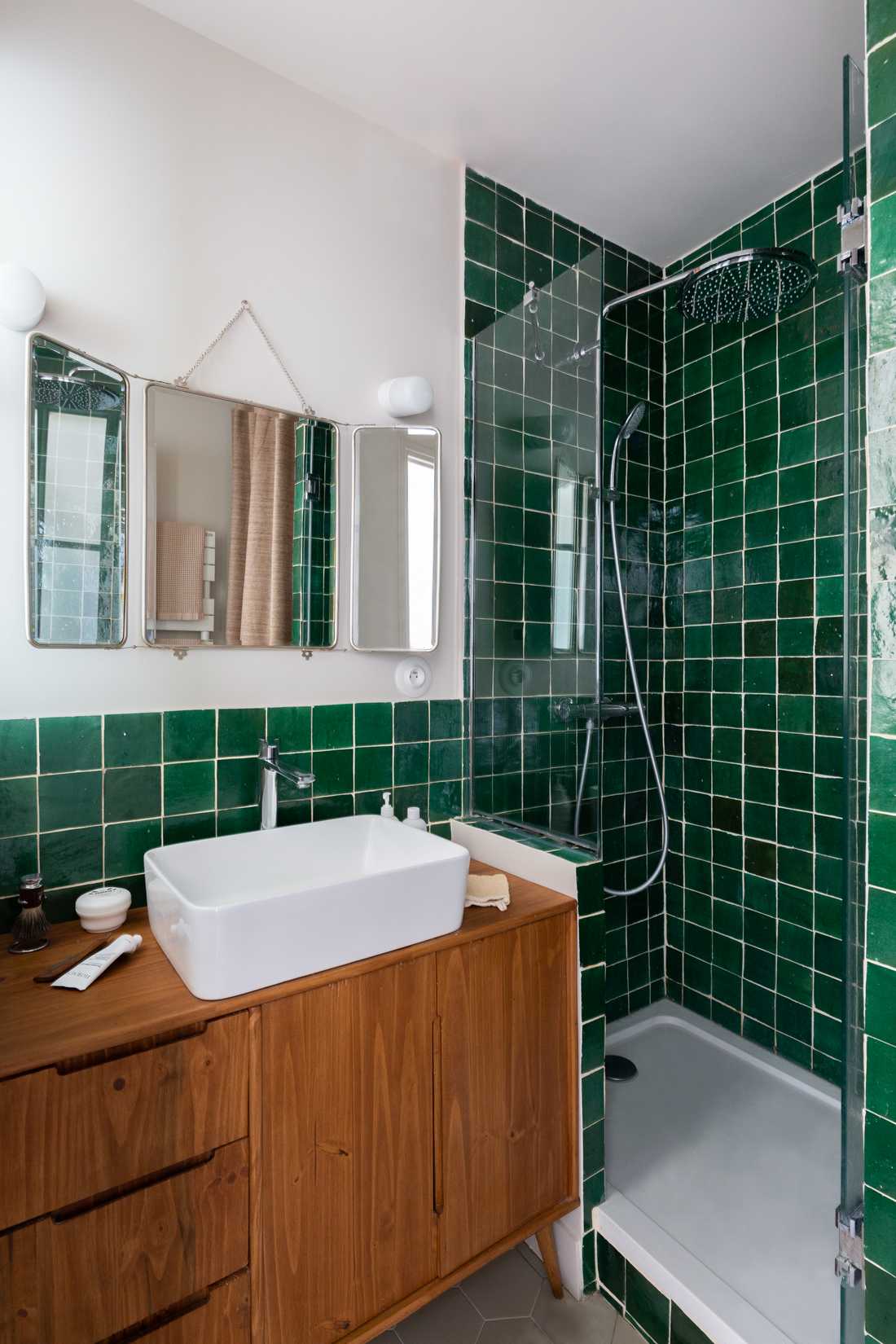 Relooking d'intérieur d'une salle de bain avec un décorateur d'intérieur in Bouches du Rhône