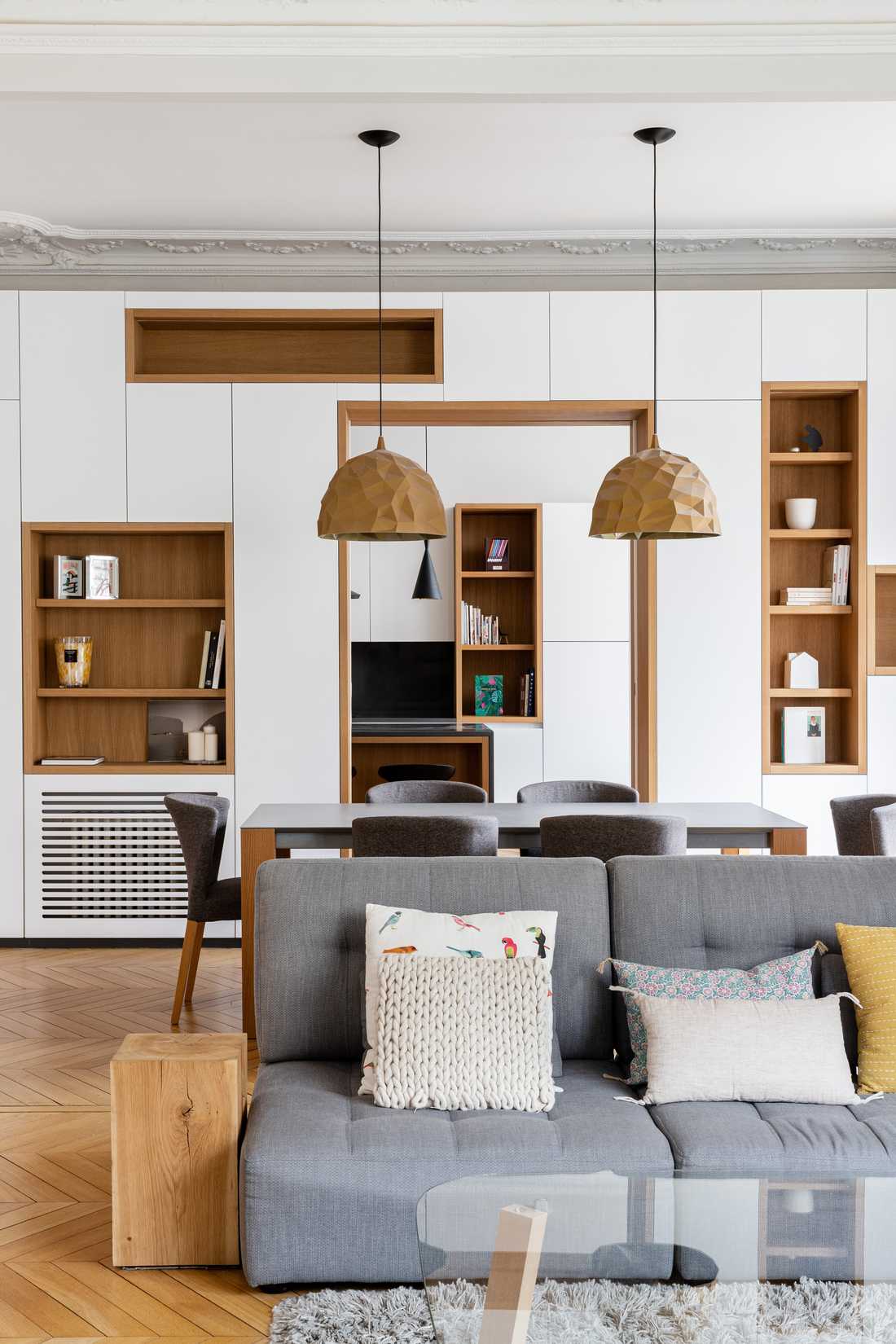 Modernization of a Haussmannian apartment by an interior designer in Marseille