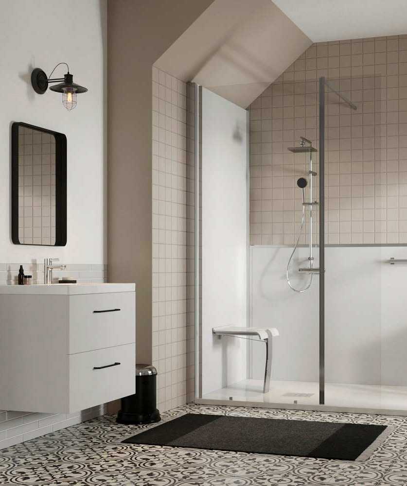 Salle de bain PMR aménagé par un architecte d'intérieur in Bouches du Rhône