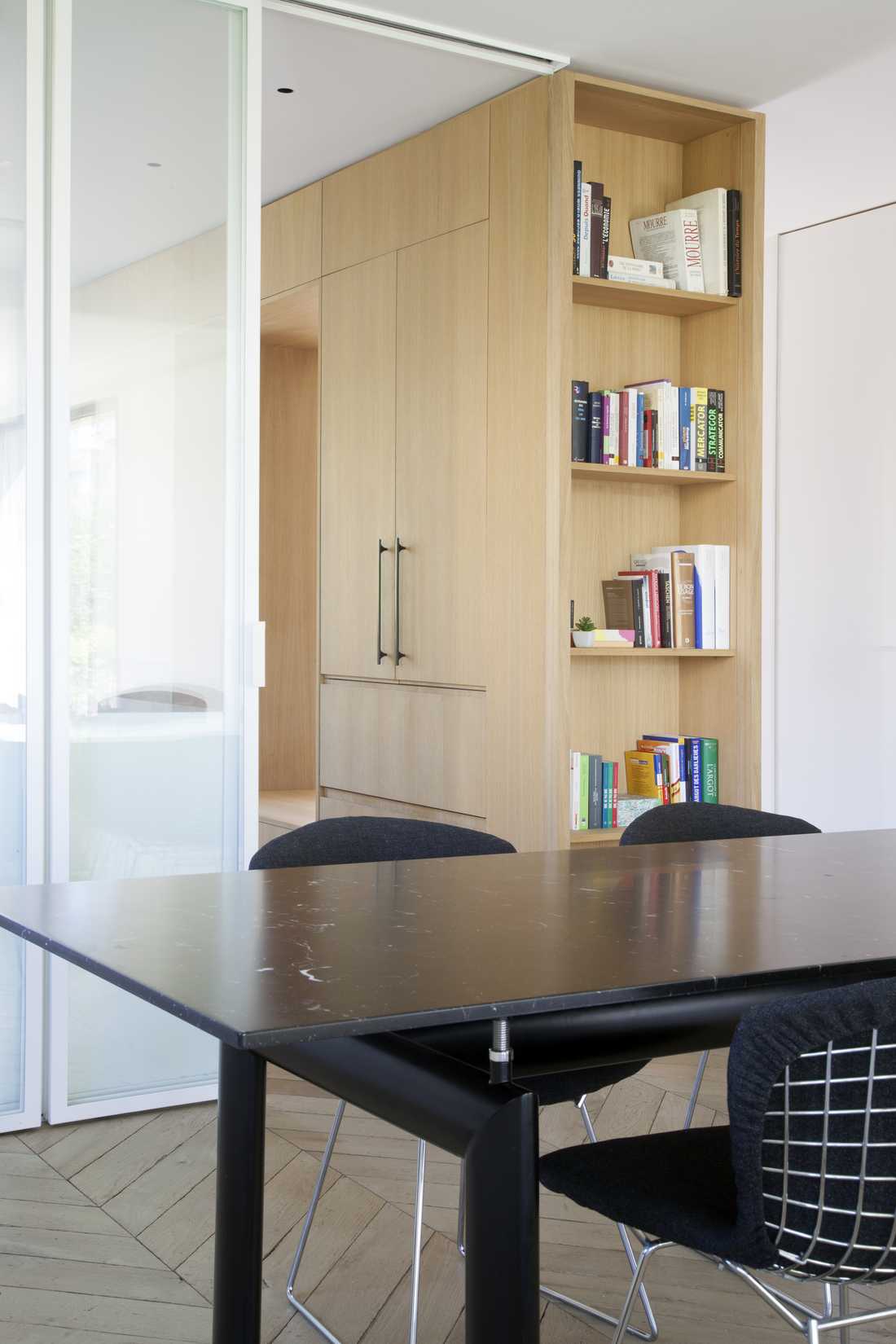 Salle à manger rénovée par un architecte d'intérieur à Marseille