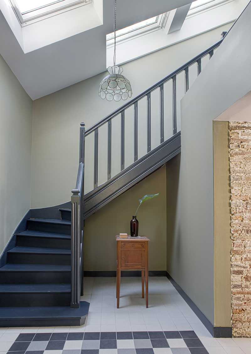 Modernisation maison campagne percheron - escalier vers l'étage