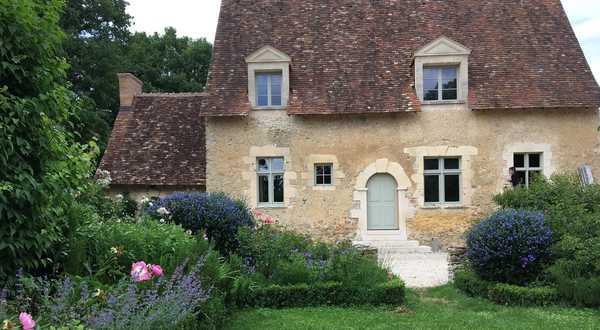 Création d'un jardin de villégiature par un paysagiste dans les Bouches du Rhône