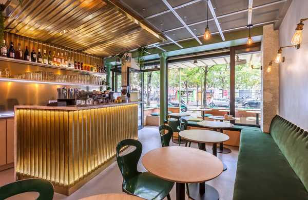 Aménagement d'un restaurant style Bistrot de quartier à Marseille par un architecte spécialiste de l'architecture commerciale.